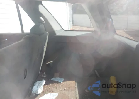 2007 Saturn Vue 4 Cyl z USA, uszkodzony, nr VIN 5GZCZ33D47S826463